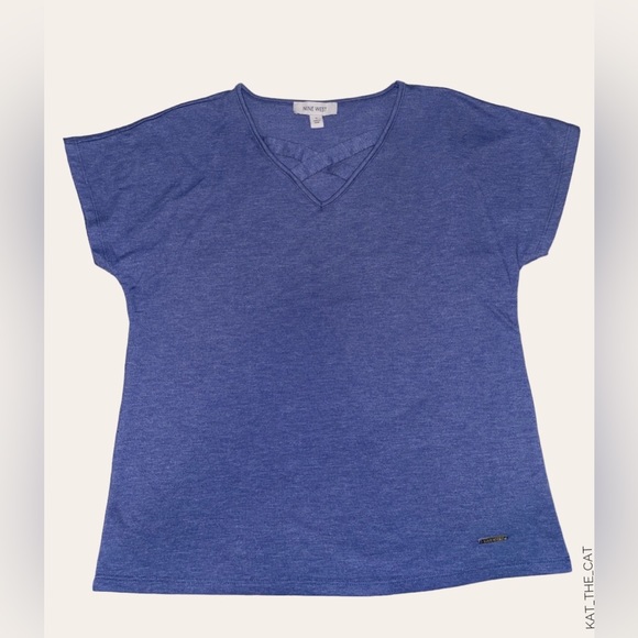 Nine West Women’s Blue Shirt with V-neck with Criss Cross detail in Small - Picture 3 of 10